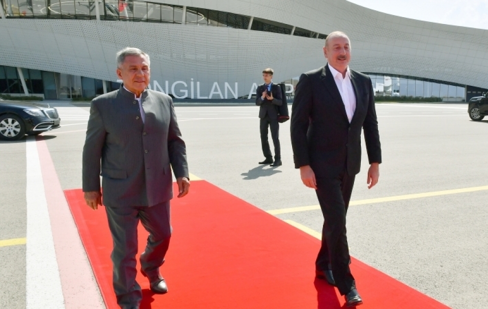 Rais of Tatarstan Rustam Minnikhanov together with President Ilham Aliyev headed to Baku from Zangilan International Airport