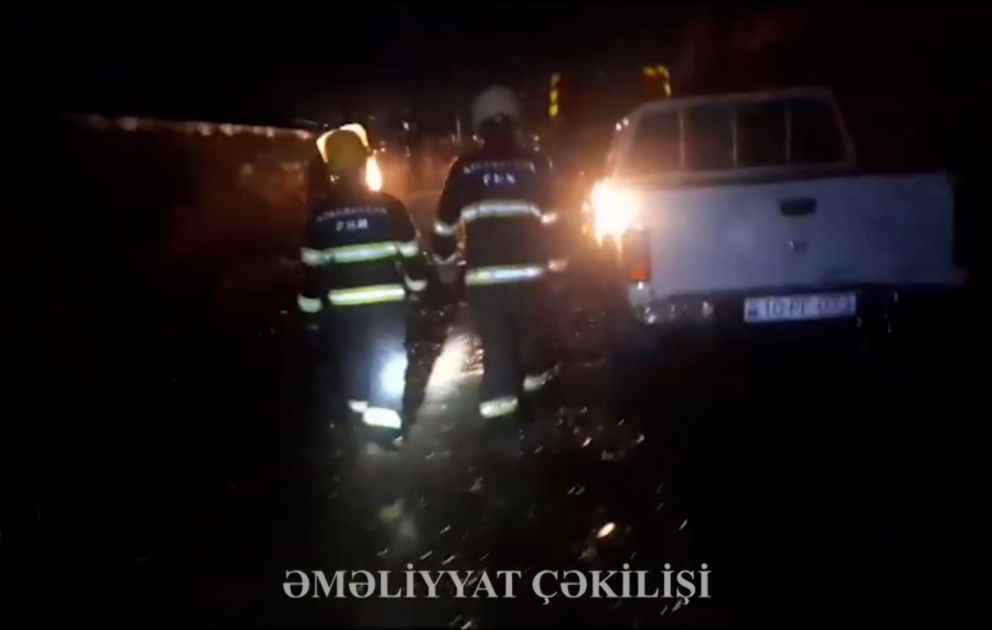 Neft kəmərində sızma baş verib