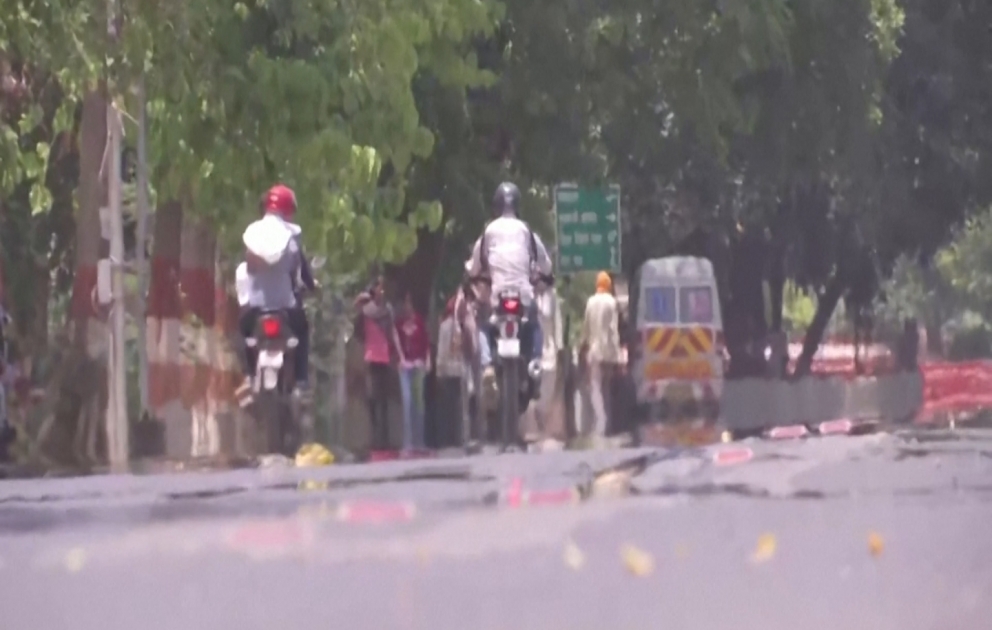 Nearly 100 dead as Indian states swelter in heat