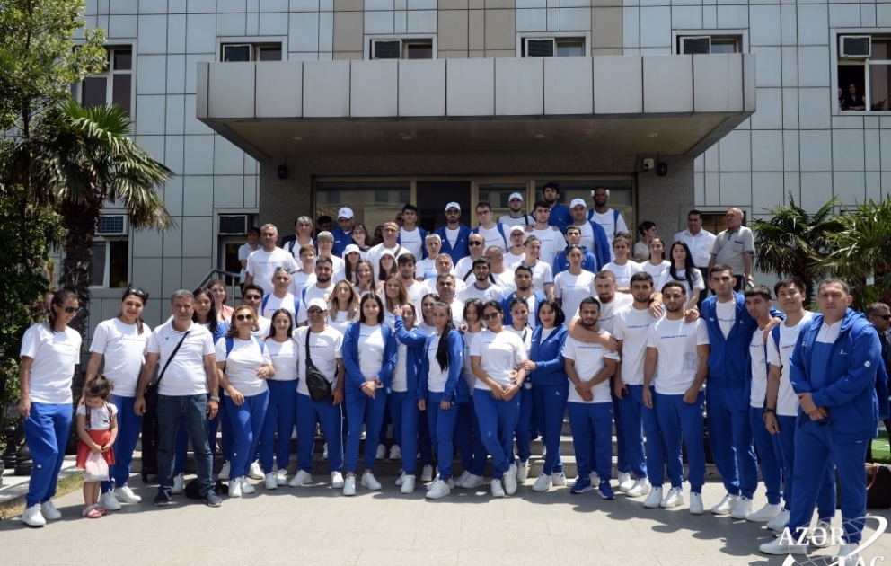 Azərbaycan idmançıları III Avropa Oyunlarına yola düşüblər