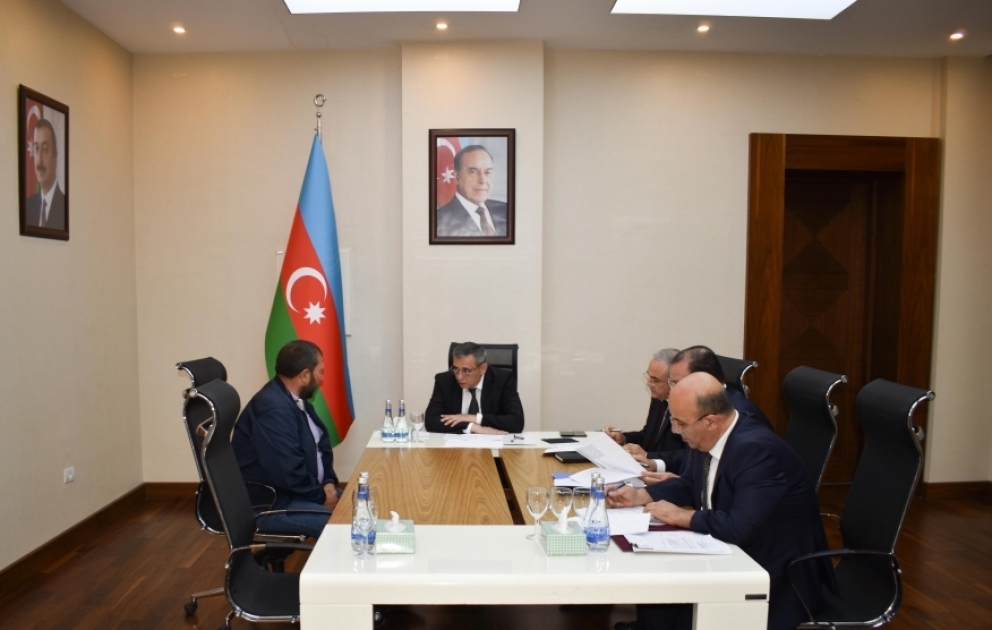 Səfərbərlik və Hərbi Xidmətə Çağırış üzrə Dövlət Xidmətinin rəisi Şəmkirdə vətəndaşlarla görüşüb