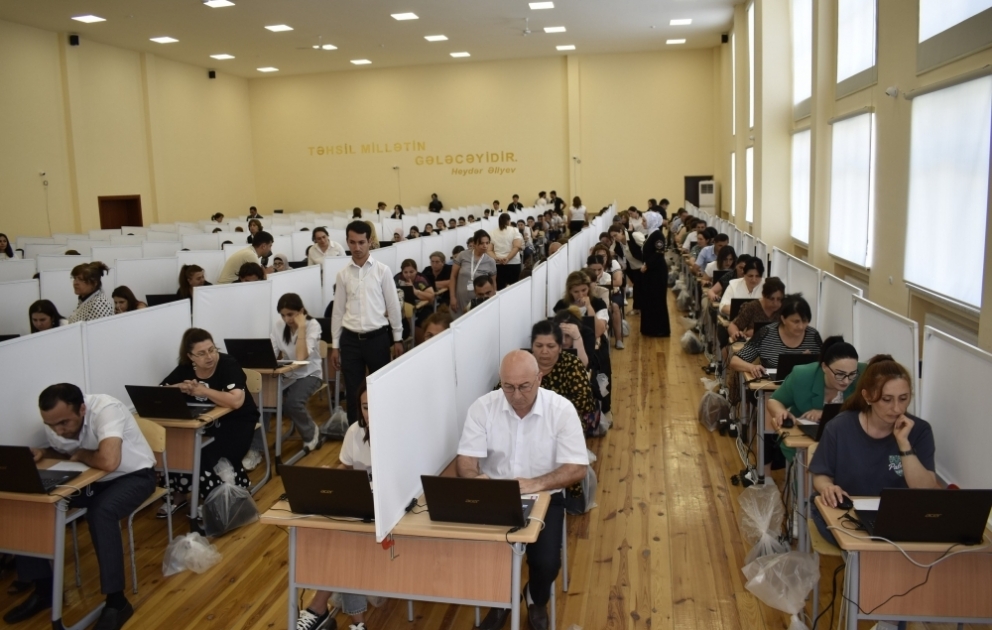 Qarabağ regionunda müəllimlərin sertifikatlaşdırma imtahanı keçirilib