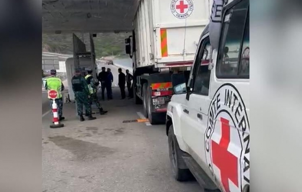 BQXK 15 erməni sakini “Laçın” sərhəd-buraxılış məntəqəsindən Ermənistana aparıb