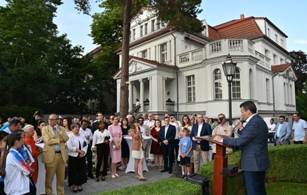 Berlində Olimpiya Oyunlarında iştirak edən Azərbaycan komandasının şərəfinə ziyafət verilib