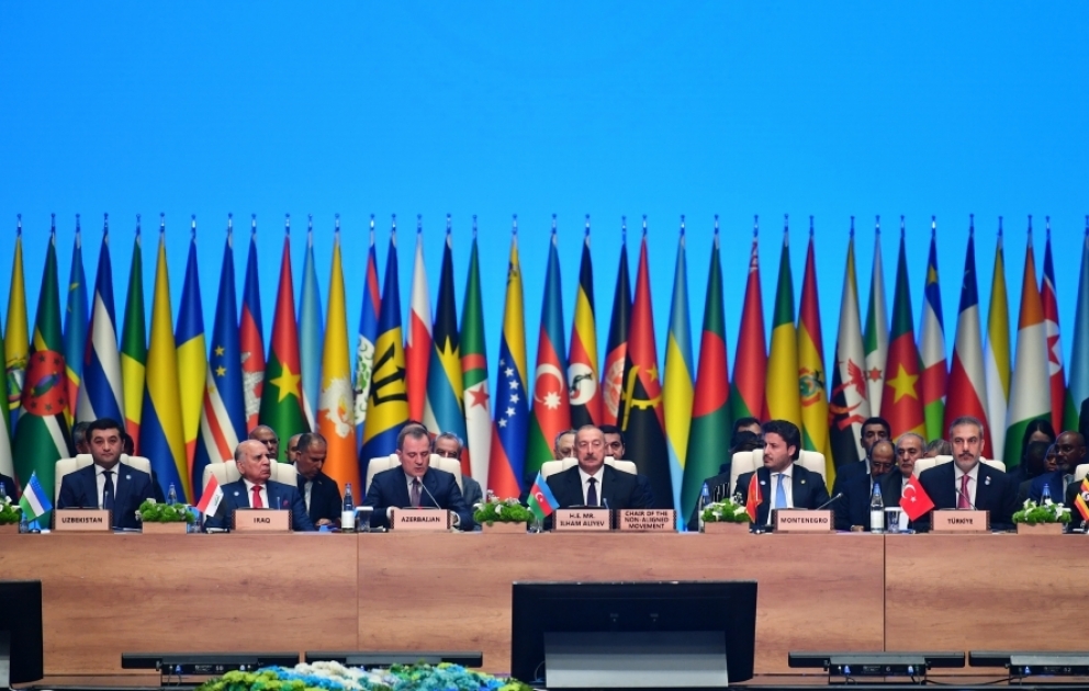 Bakou accueille la réunion ministérielle du Bureau de coordination du Mouvement des non-alignés 
Le président Ilham Aliyev prend part à la réunion