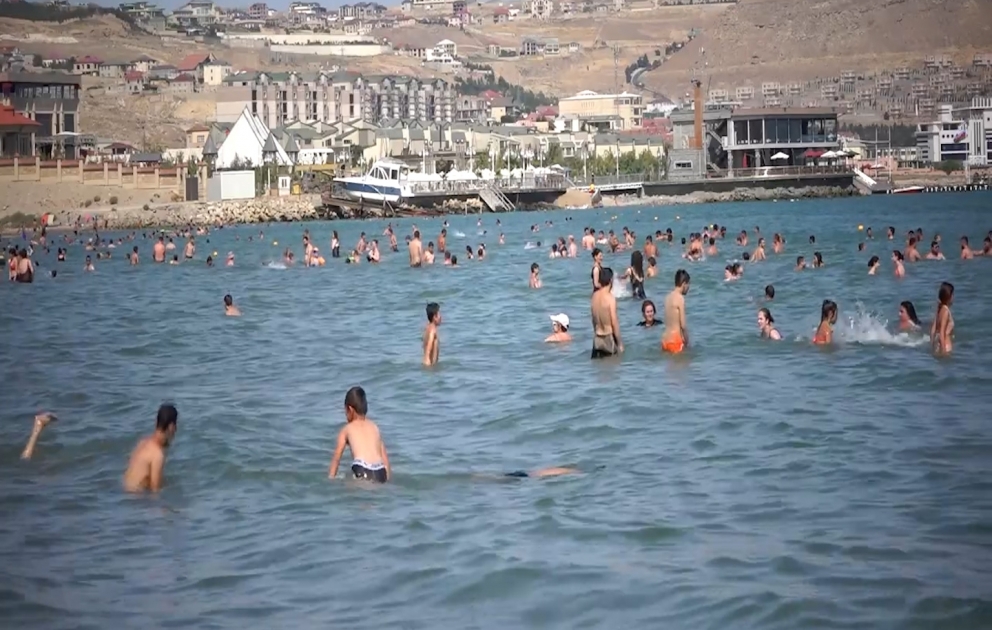 FHN çimərliklərlə bağlı müraciət etdi