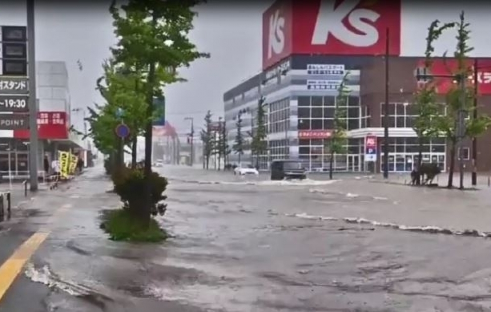 Yaponiyada daşqın səbəbindən 10 min insan təxliyə edilib
