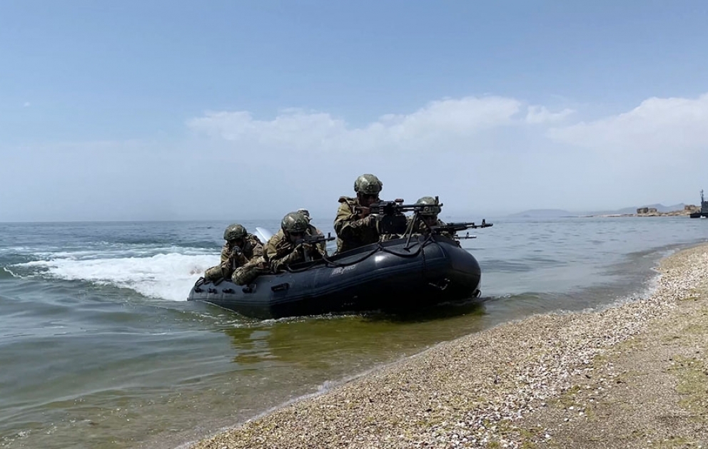 "Xəzri dalğası" taktiki təlimi davam edir