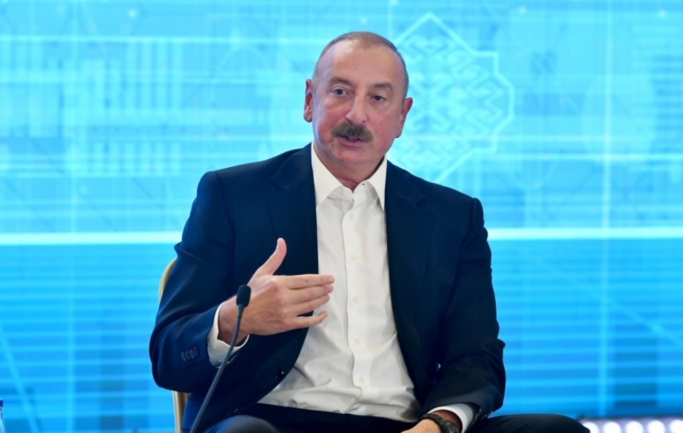 Prezident İlham Əliyev keçmiş məcburi köçkünlərə müraciət etdi