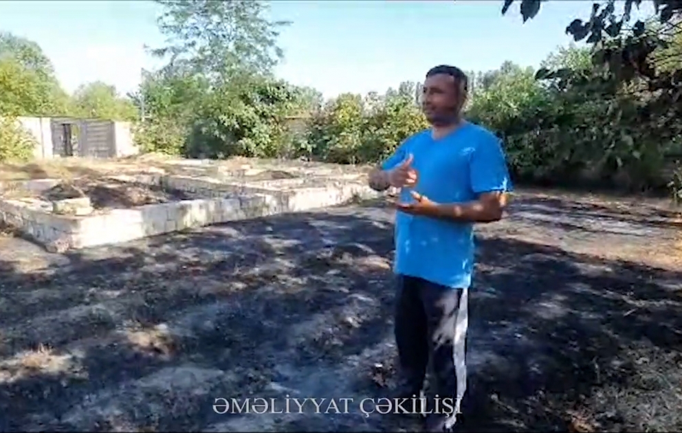Öz həyətini yandıran kənd sakini saxlanıldı