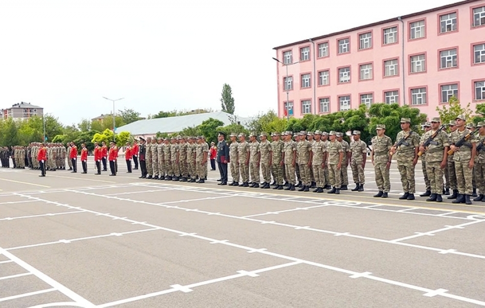 Əlahiddə Ümumqoşun Orduda növbəti ixtisas hazırlığı kursları uğurla başa çatıb