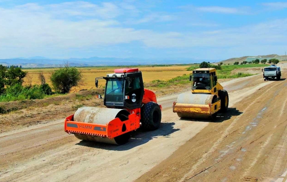 Zəngilan rayonunda Horadiz–Zəngilan avtomobil yolu təmir olunur