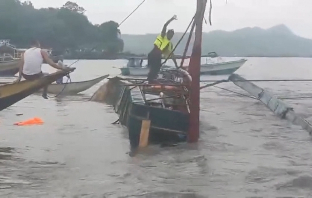 Philippines to probe sinking of overloaded boat that killed at least 26