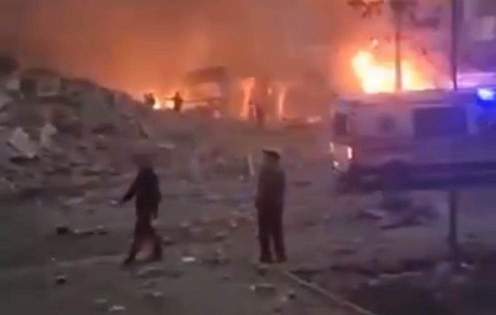 Dneprdə dövlət təhlükəsizlik xidmətinin binası raketlə vurulub