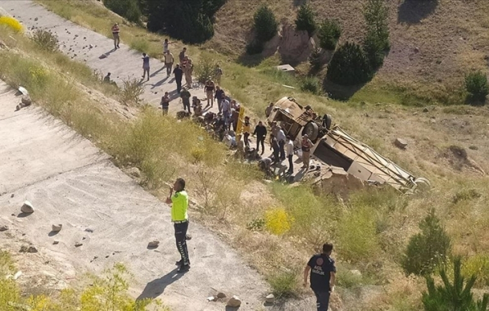 5 dead, 23 injured after bus falls off viaduct in Türkiye's Kars