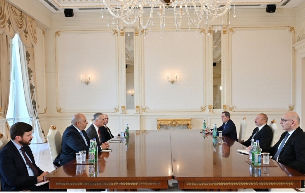 Le président azerbaïdjanais reçoit le conseiller principal du Département d'État américain pour les négociations sur le Caucase
