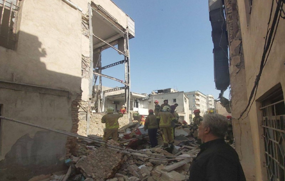 Tehranda binada partlayış baş verib
