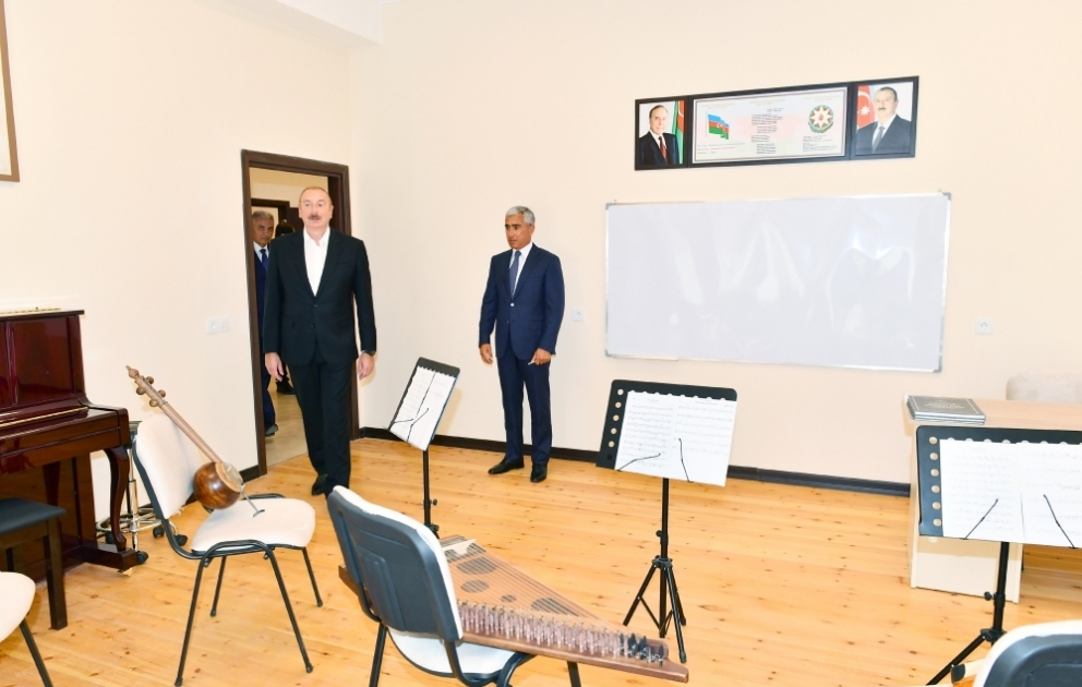 Samuxda Sərkar kənd uşaq musiqi məktəbinin yeni binası istifadəyə verilib