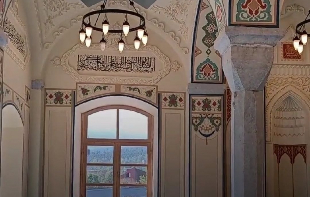 Şuşadakı Saatlı məscidi
