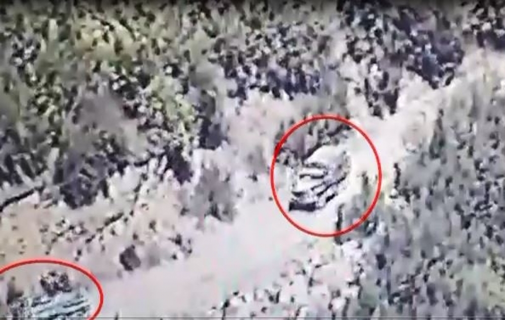 Qanunsuz erməni silahlı birləşmələrinin döyüş mövqelərinə doğru hərəkət edən kolonu