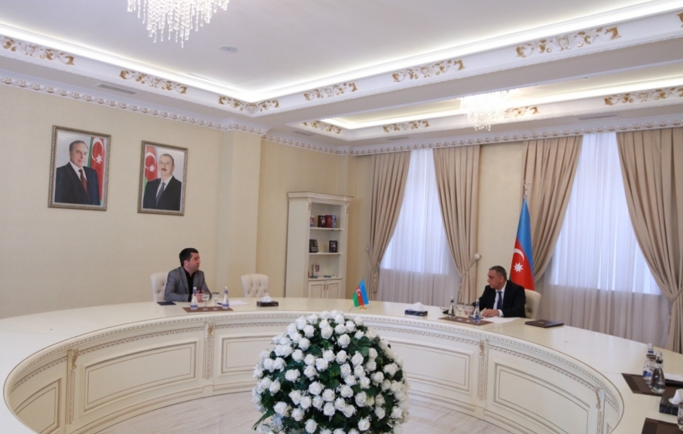 Dövlət Xidmətinin rəisi Sumqayıtda vətəndaşlarla görüşüb