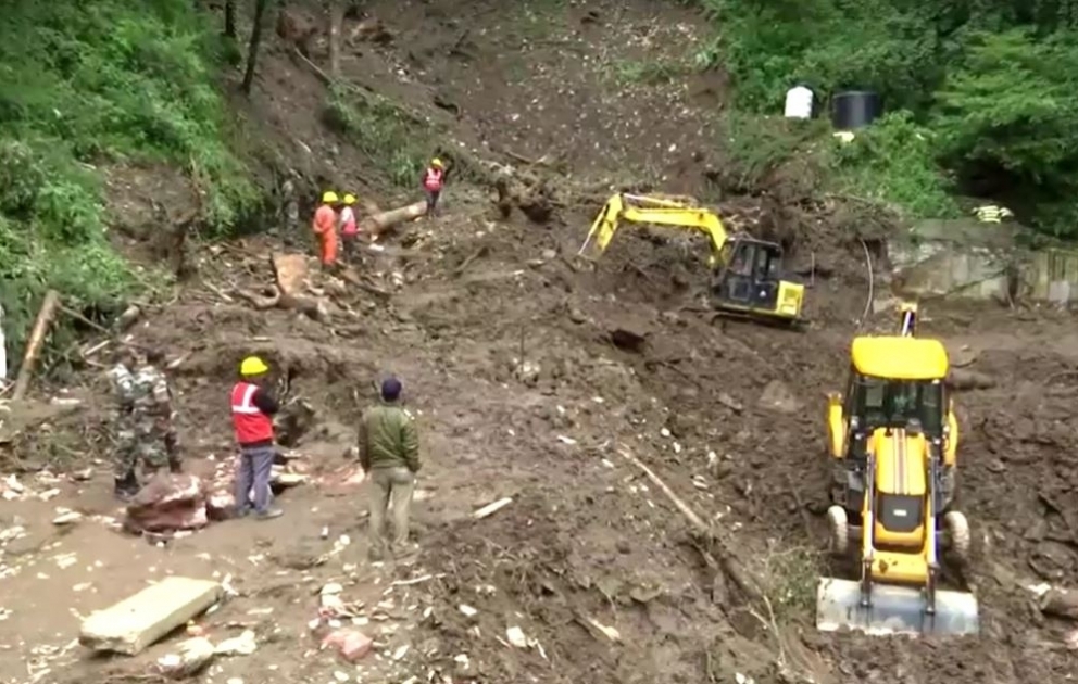 Death toll in landslides in Indian Himalayas reaches 71, over 2,500 displaced
