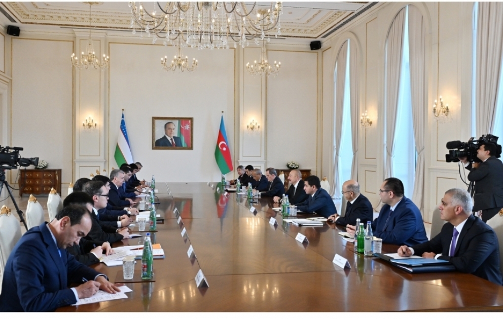 Expanded meeting of presidents of Azerbaijan and Uzbekistan started