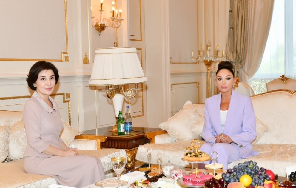 First Lady of Azerbaijan Mehriban Aliyeva met with First Lady of Uzbekistan Ziroatkhon Mirziyoyeva