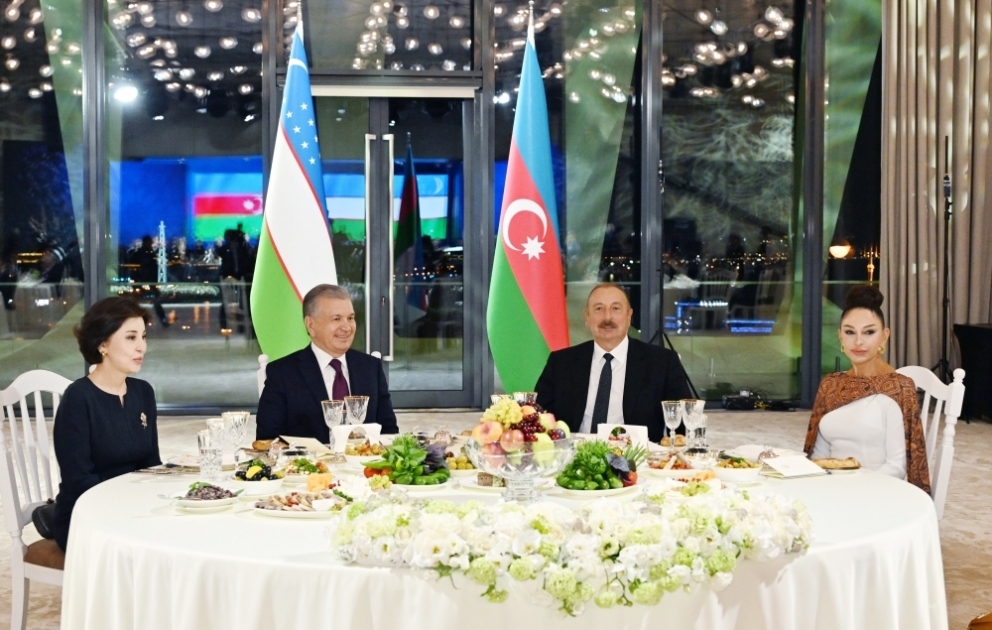 Ali qonağın şərəfinə dövlət ziyafəti