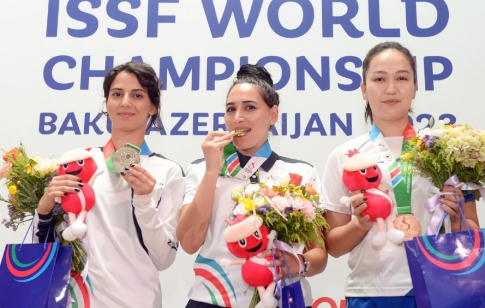 Dünya çempionatında medal qazanan atıcılarımız mükafatlandırıldı