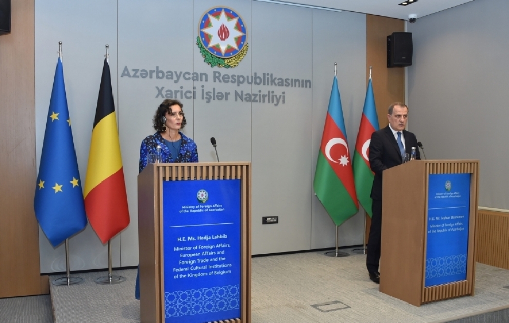 Real danışıqlarda sülh prosesinin irəliləməsi önəm kəsb edir