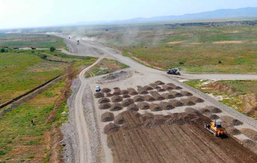 Azerbaijan proceeds with construction of Aghdam-Fuzuli highway at accelerated pace