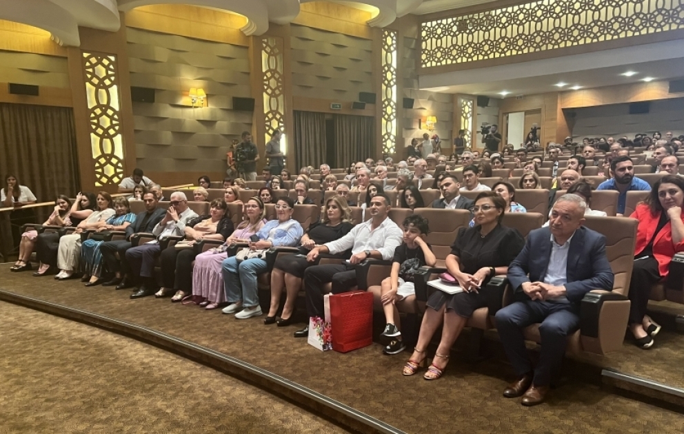 Kinorejissor Vaqif Mustafayevin yaradıcılıq gecəsi keçirilib