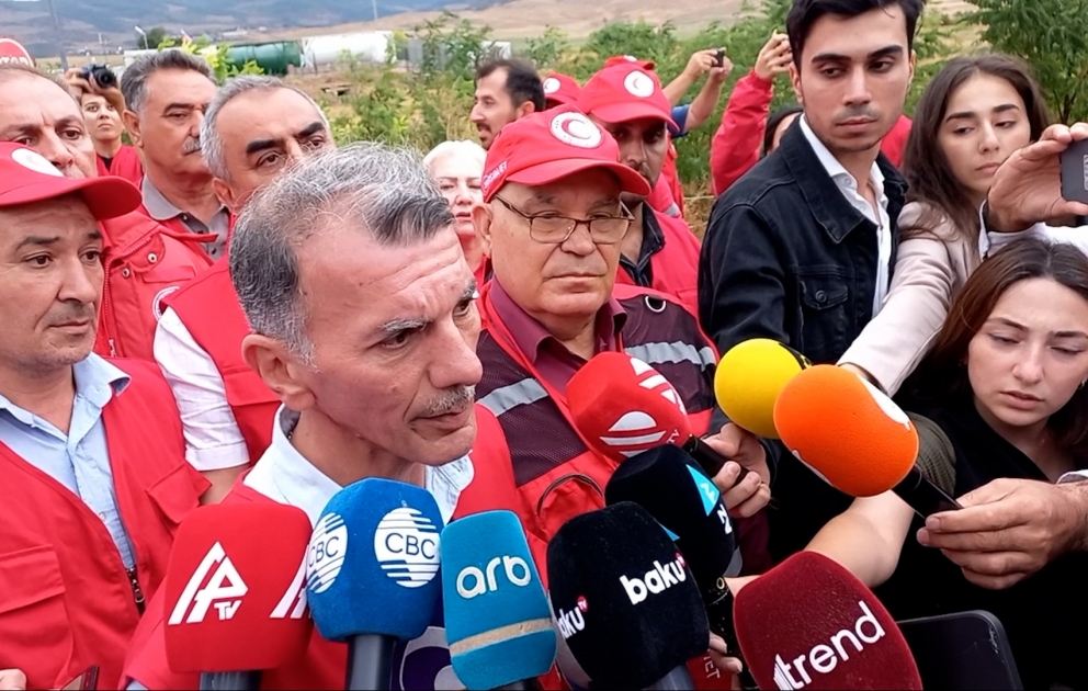 Ceyhun Mirzəyev: Rusiya sülhməramlılarının komandirini yüklə bağlı məlumatlandırdıq