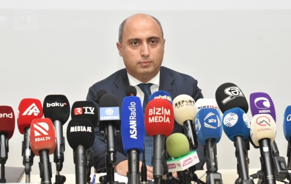 Nazir: Ölkə üzrə 21180 ibtidai sinif müəllimi bu il sertifikasiyadan uğurla keçib