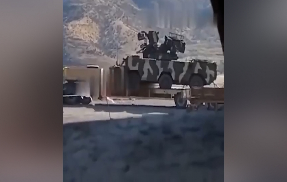 Ermənistan Azərbaycanla sərhədə hərbi texnika yığır