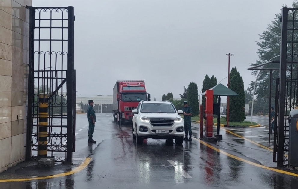 Russia sends food supplies to Armenians in Azerbaijan’s Karabakh along Aghdam-Khankendi road