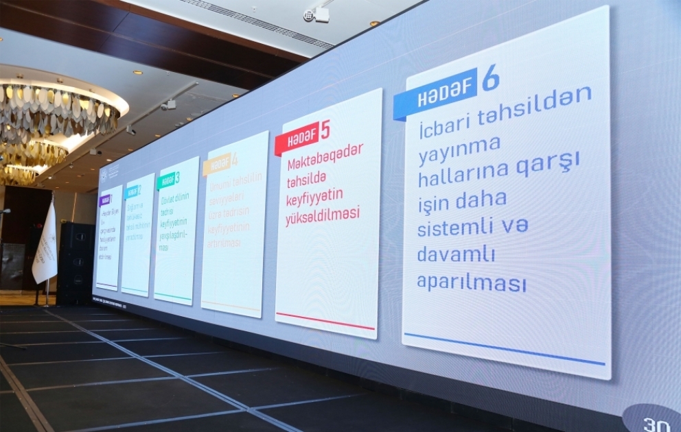 Paytaxtın təhsil işçilərinin sentyabr konfransı keçirilib