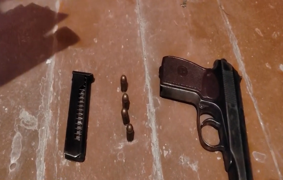 Maştağa sakinindən  “Makarov” markalı tapança aşkar edilib