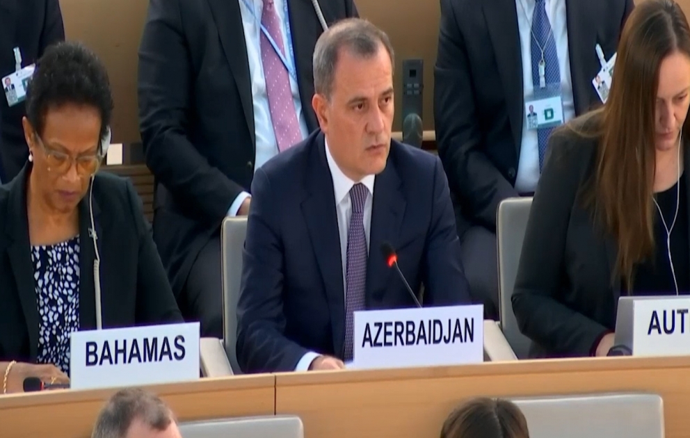 Ermənistanın aqressiyası nəticəsində yüz minlərlə azərbaycanlı hüquqlarından məhrum oldu