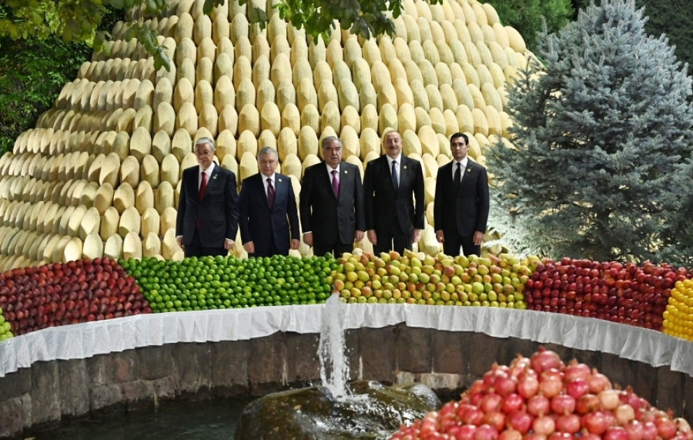 Official reception was hosted in honor of the heads of state in Dushanbe