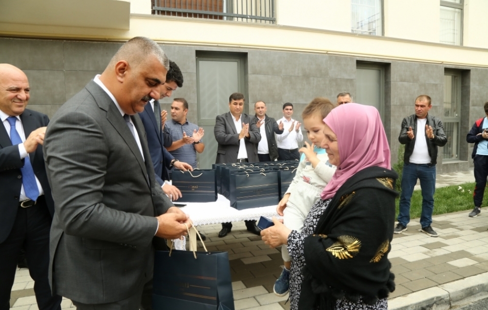 Fuzouli : 25 autres familles ont reçu les clés de leurs maisons