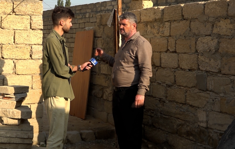 Sosial şəbəkələrdə görüntüsü ilə gündəm olan məktəbdən REPORTAJ