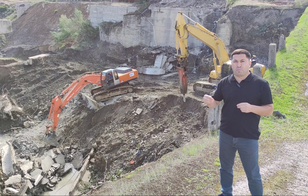 Xaçmazda Qudyalçay üzərində yeni körpünün tikintisinə başlanılır
