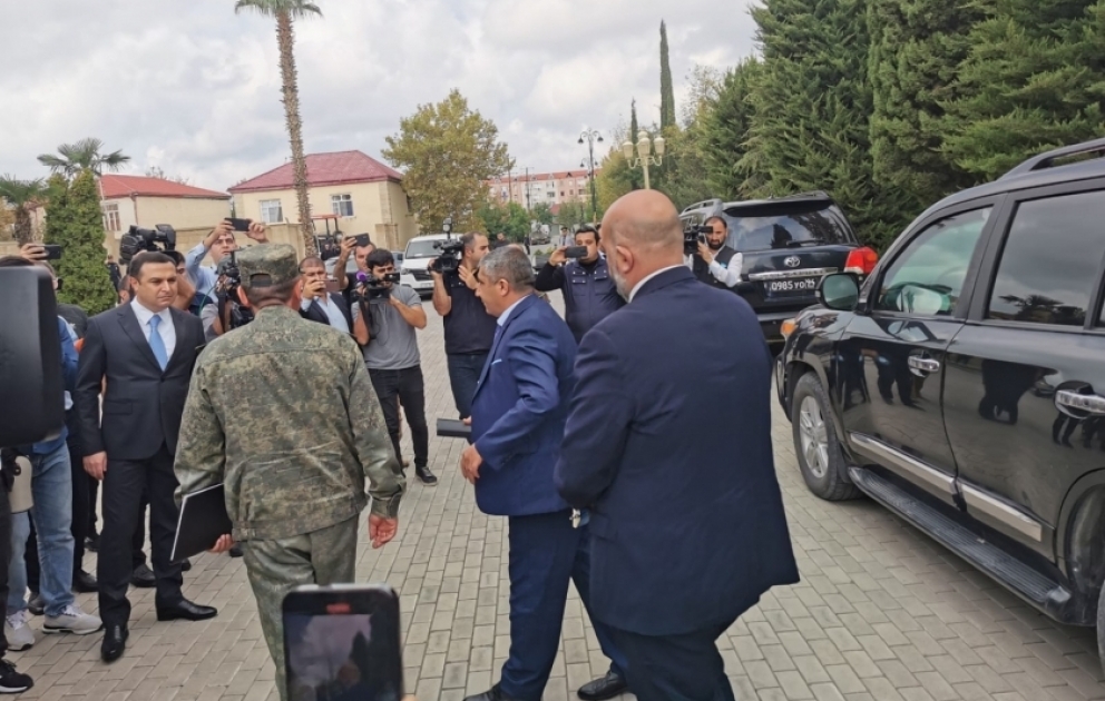 Qarabağ erməniləri üçün tarixi şans - Yevlaxda görüş başlayıb CANLI