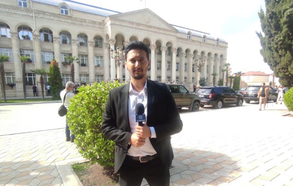 Tarixi an - Yevlaxda gözlənilən görüş başlayacaq CANLI