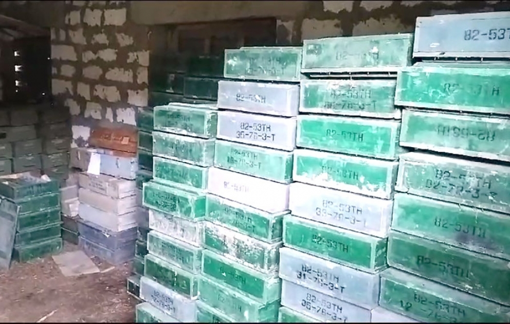 На объекте гражданского назначения на территории населенного пункта Гезлюкерпю обнаружен склад боеприпасов