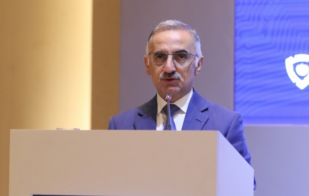 Azərbaycanda İKT ən yüksək səviyyəyə çatıb