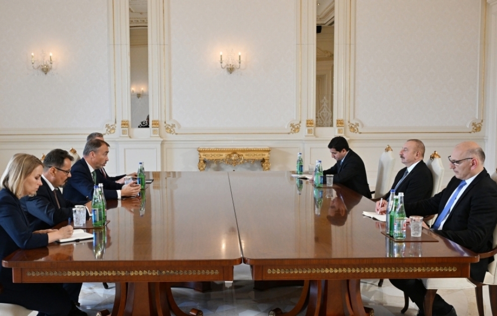 Präsident Ilham Aliyev empfängt EU-Sonderbeauftragten für Südkaukasus