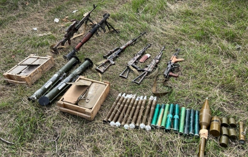На территории Агдамского района конфискована боевая техника, оружие и боеприпасы различного назначения